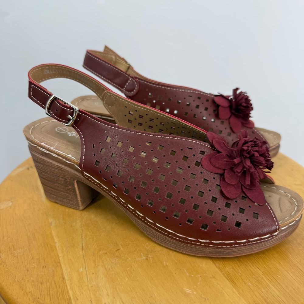 Patrizia Ollevo  Burgundy Slingback heel Sandals 7